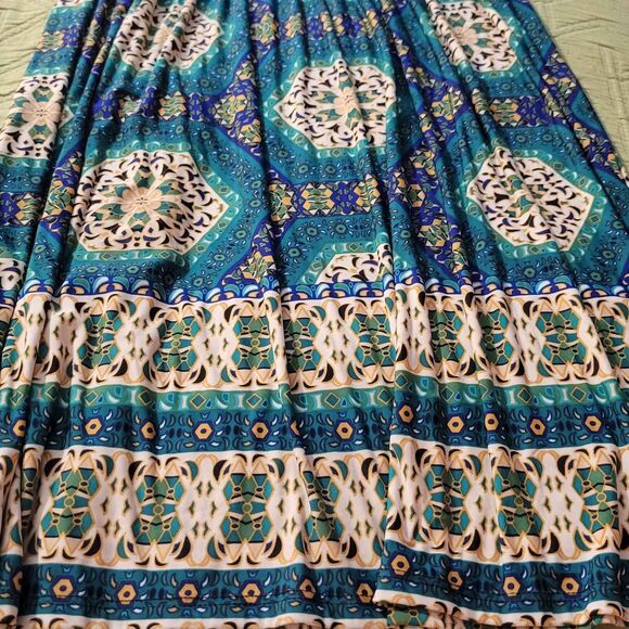 Catch My I juniors size small dress (Q97) - Picture 3 of 7